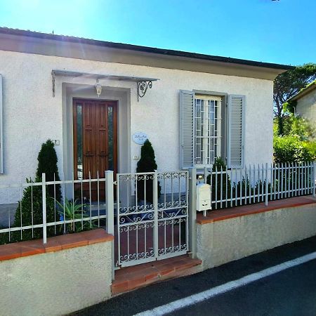 B&B La Casa Di Otello カルミニャーノ エクステリア 写真